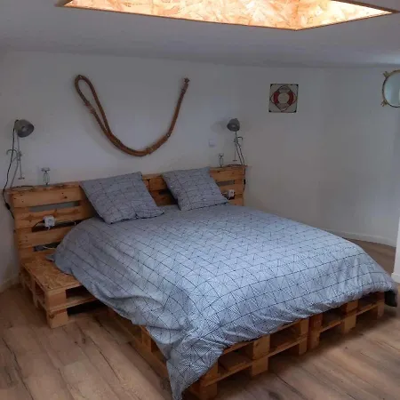 Caravelle Peniche * Thourotte